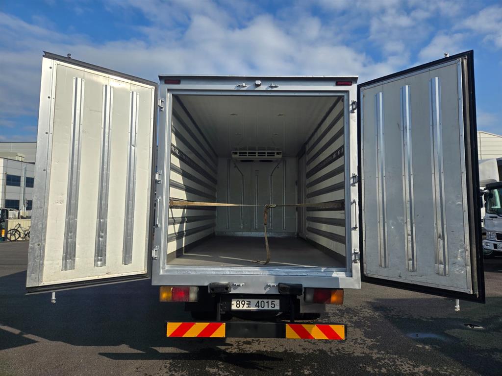 현대 올뉴마이티 3.5톤 냉동탑 7