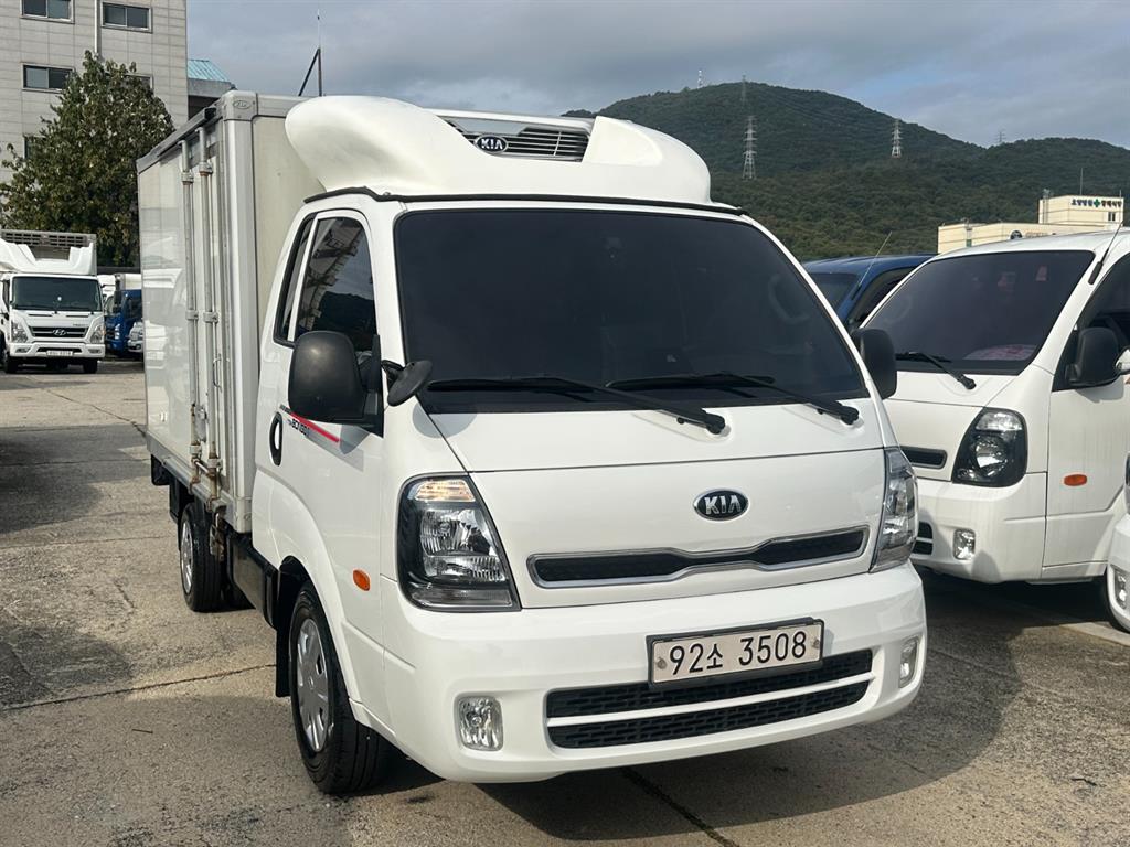 기아 봉고3 1톤 냉동탑 2