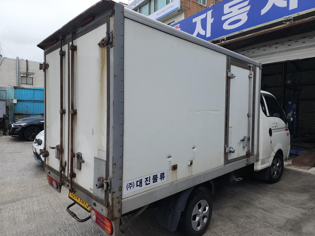 현대 포터2 1톤 냉동탑 9