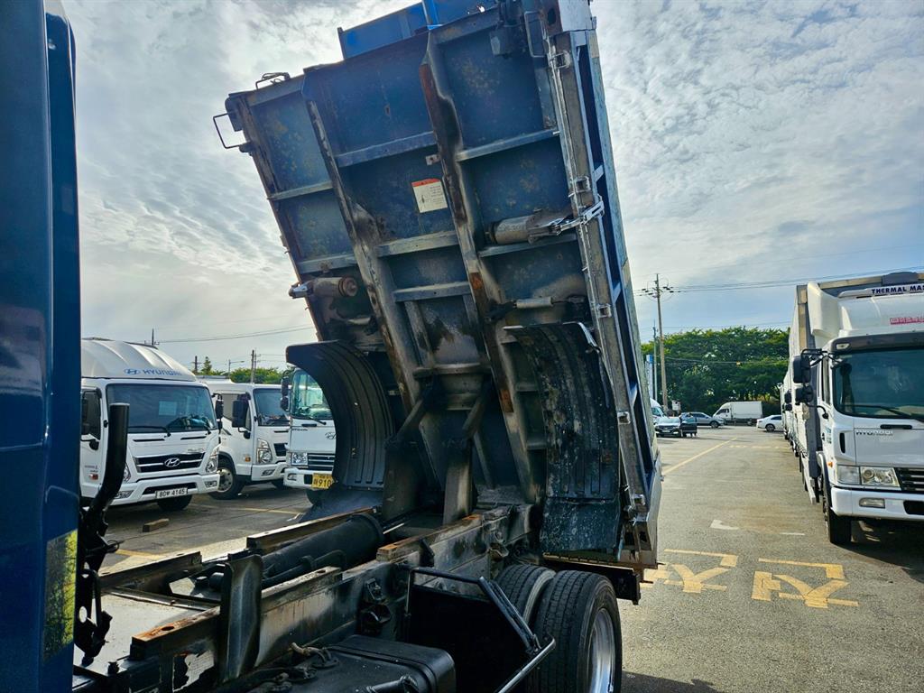 현대 슈퍼트럭 화물덤프 4.5톤 8