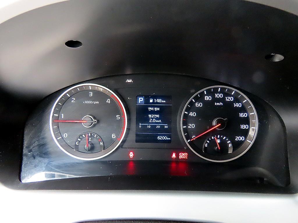 기아 봉고3 1톤 카고 LPG 9