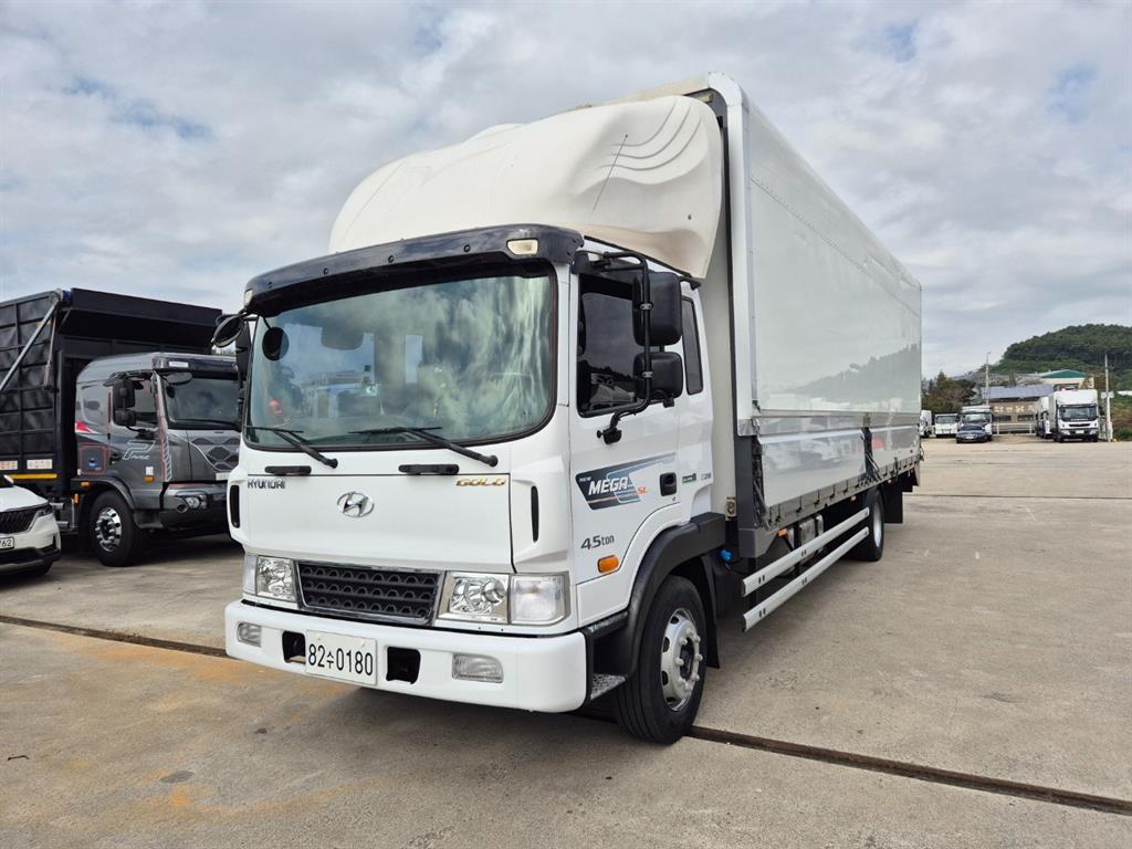현대 메가트럭 단바리 윙바디 4.5톤 오토