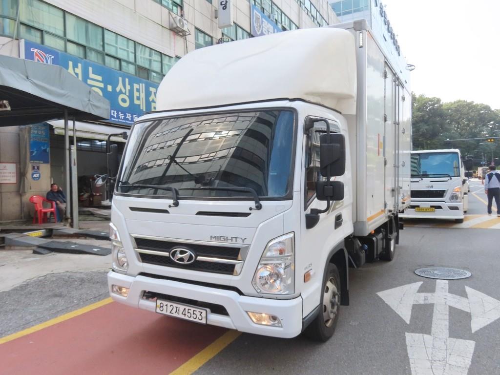 현대 올뉴마이티 2.5톤 익스하이탑 1