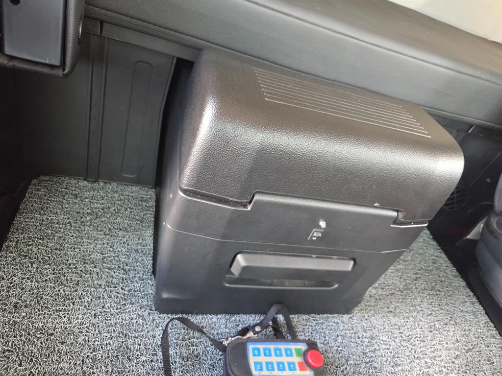 타타대우 맥쎈 상승윙바디 25톤 오토 14