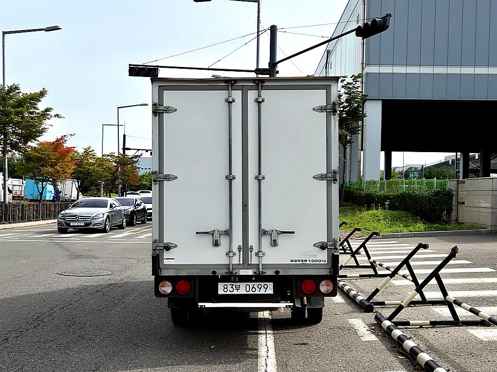 기아 봉고3 1톤 냉동탑 2