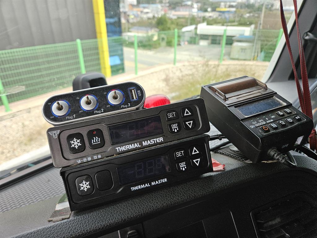 만 TGL 3.5톤 냉동탑 투냉 12