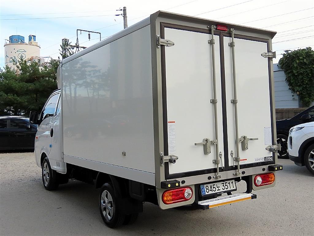 현대 포터2 1톤 냉동탑 트윈컴프 LPG 2