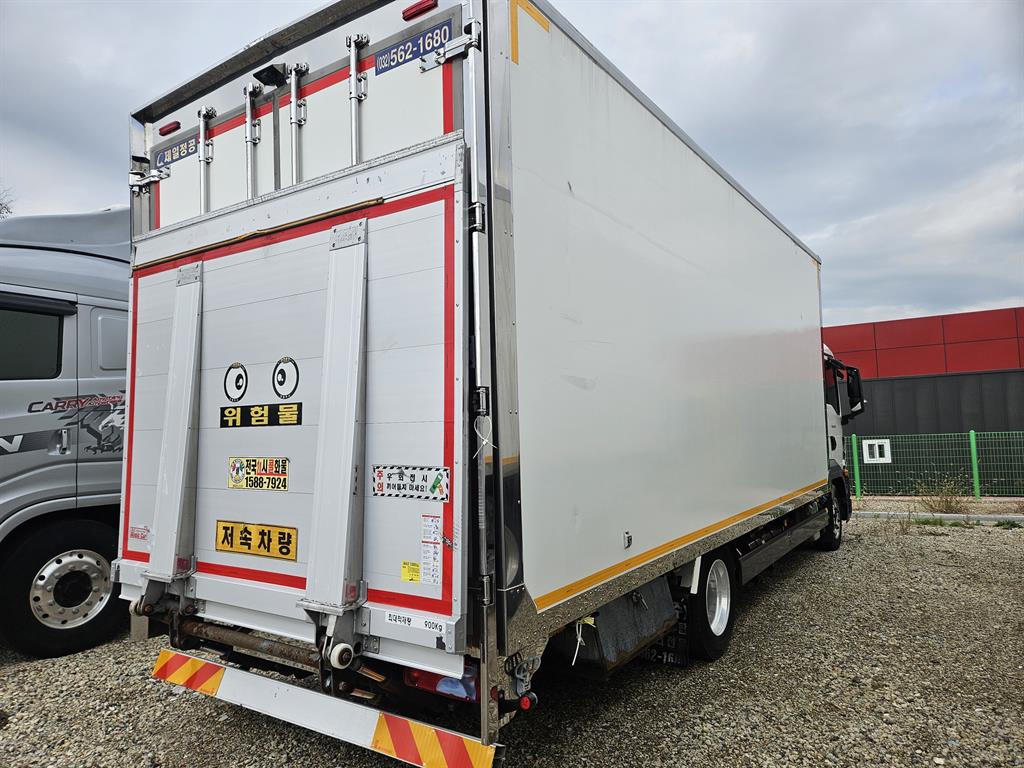 만 TGL 3.5톤 냉동탑 투냉 2