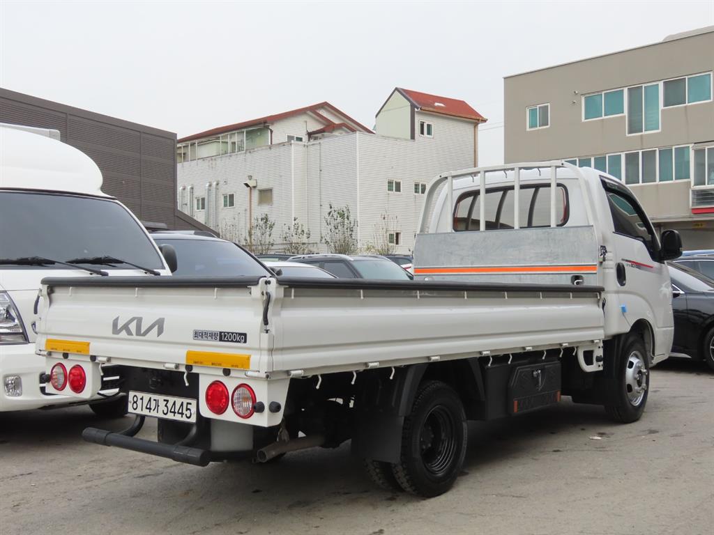 기아 봉고3 1.2톤 카고 표준캡 장축 LPG 2