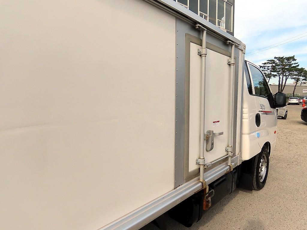 기아 봉고3 1톤 냉동탑 4