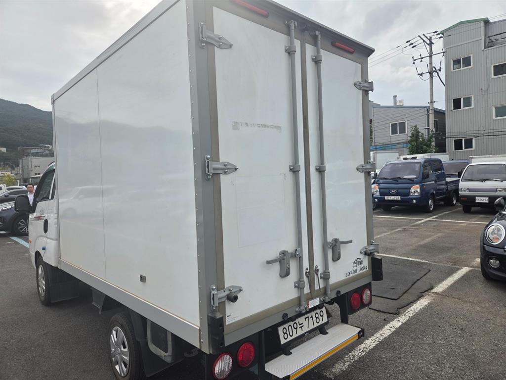 기아 봉고3 1톤 표준탑 LPG 4