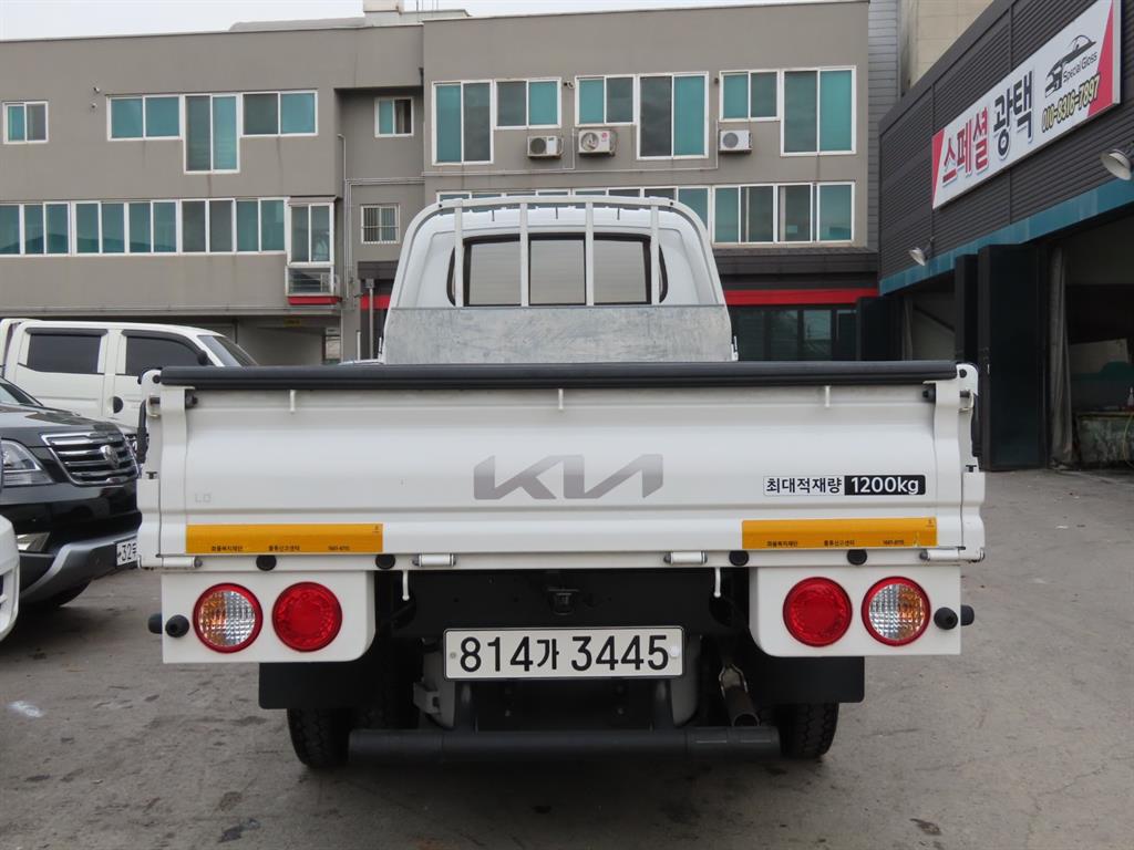 기아 봉고3 1.2톤 카고 표준캡 장축 LPG 3