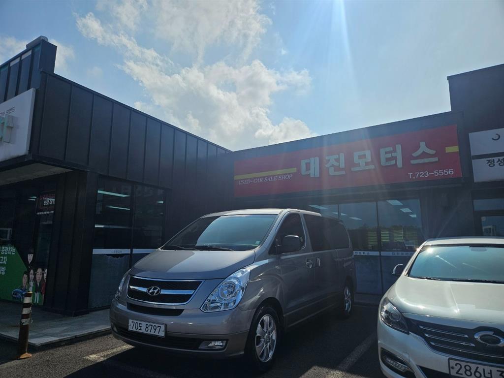 Hyundai Starex Wagon CVX Premium 2