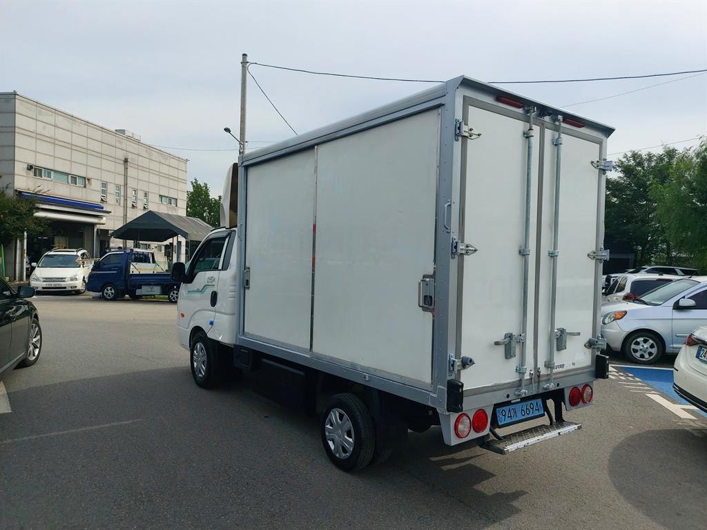 기아 봉고3 1톤 표준탑 전기 5