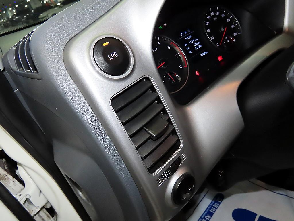 기아 봉고3 1톤 카고 킹캡 장축 LPG 12