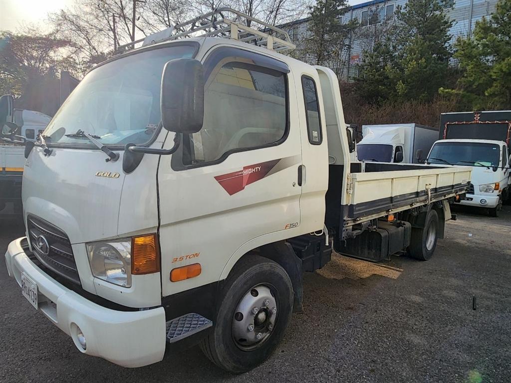 현대 이마이티 3.5톤 카고 슈퍼캡 2