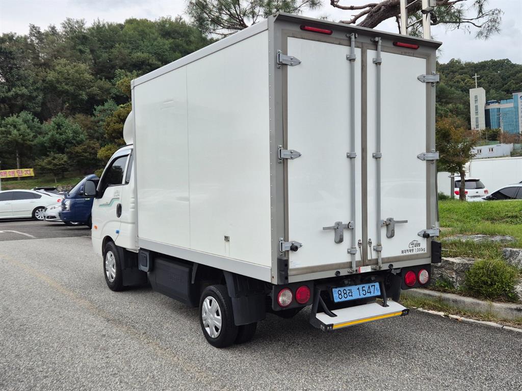 기아 봉고3 1톤 표준탑 전기 3