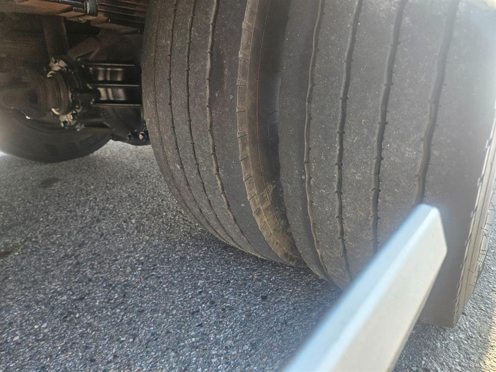 현대 메가트럭 단바리 윙바디 4.5톤 수동 12