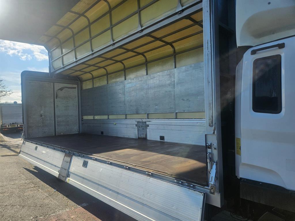 현대 메가트럭 단바리 윙바디 4.5톤 수동 6