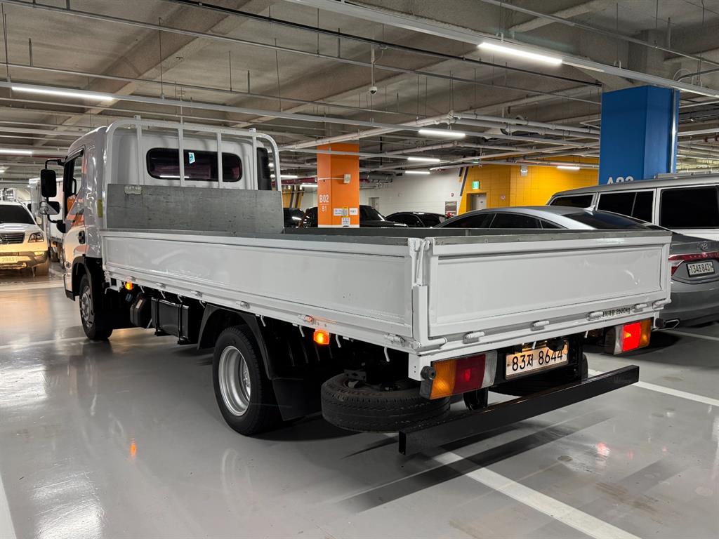 현대 올뉴마이티 2.5톤 카고 2