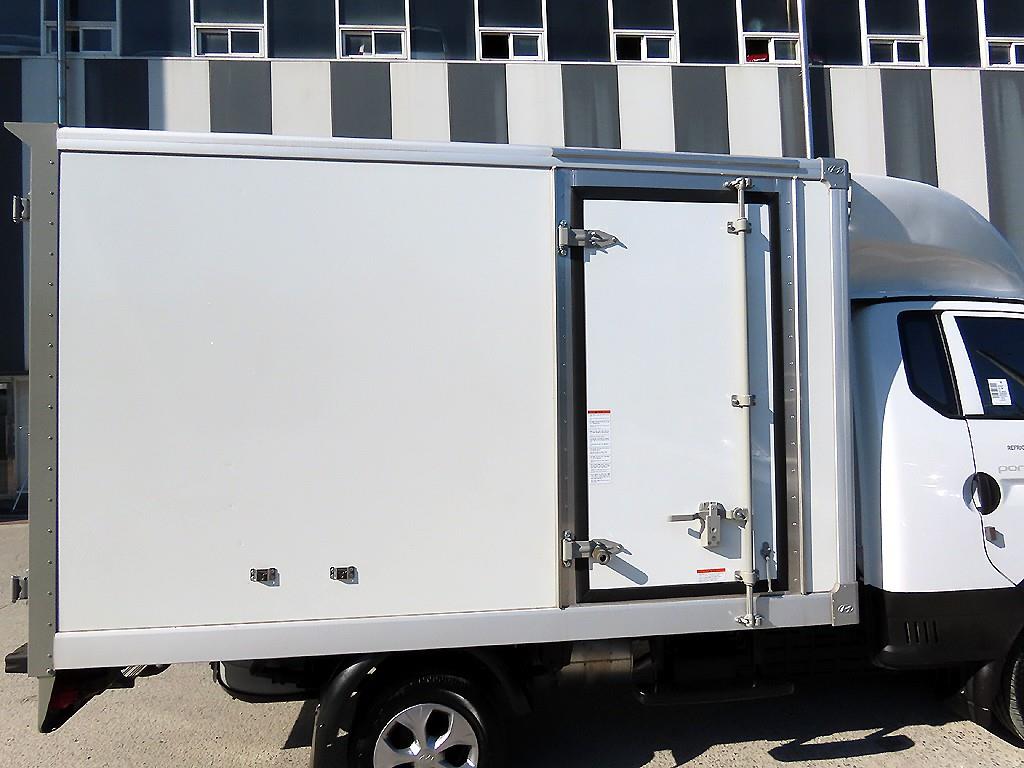 현대 포터2 1톤 냉동탑 LPG 4