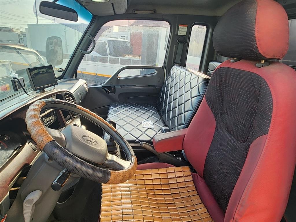 현대 이마이티 3.5톤 카고 슈퍼캡 8