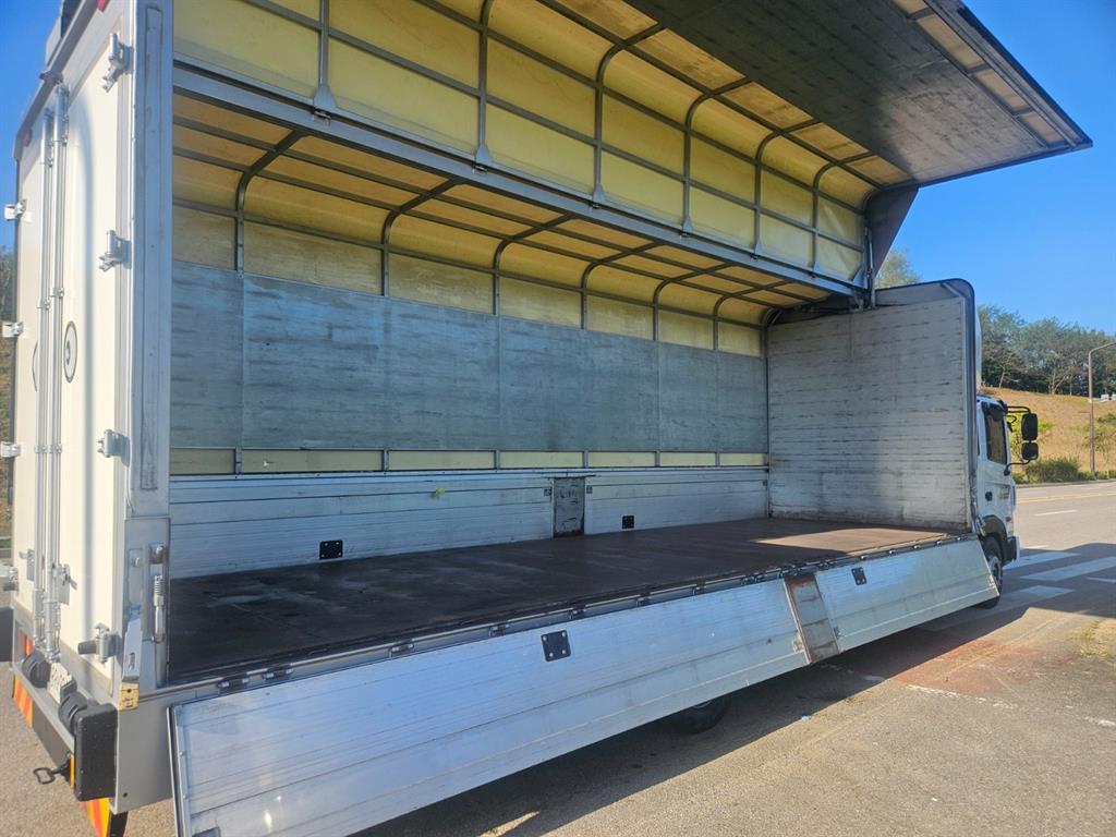 현대 메가트럭 단바리 윙바디 4.5톤 수동 7