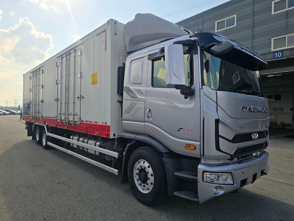 타타대우 프리마 냉동탑 8.5톤 수동 2