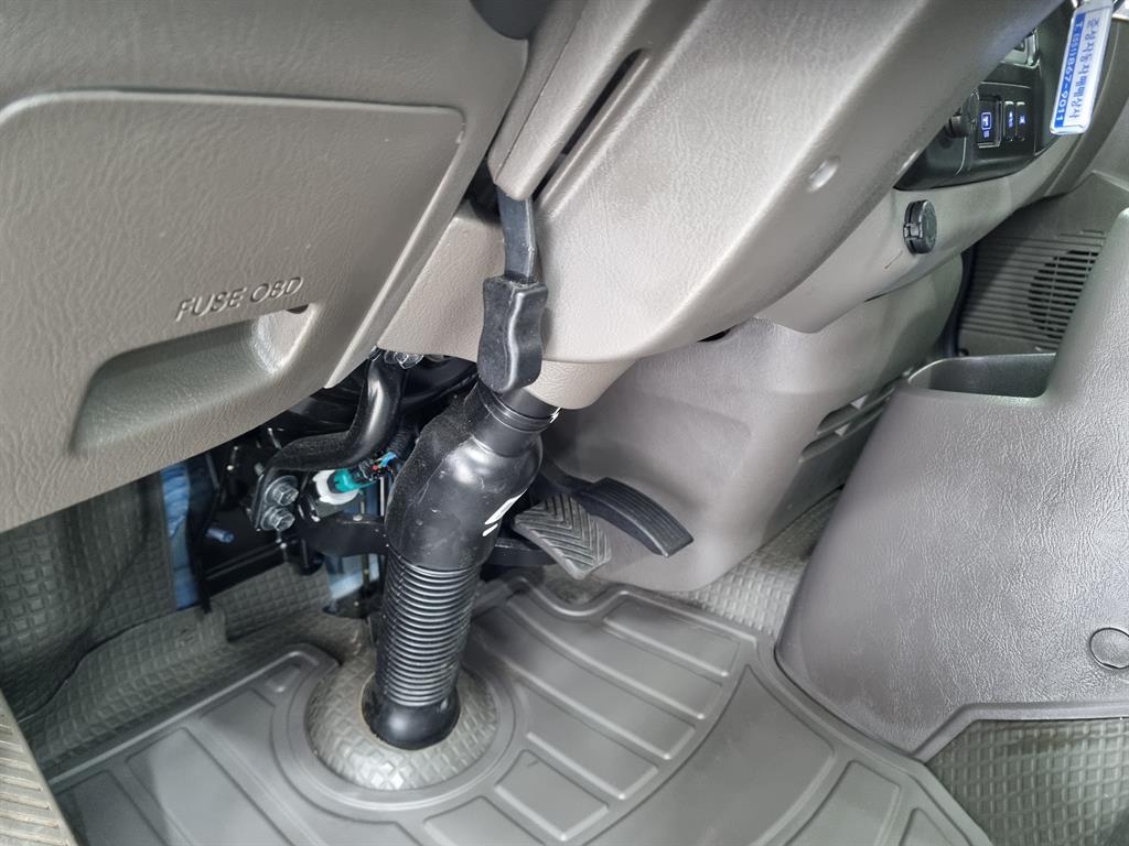 현대 포터2 1톤 카고 LPG 18