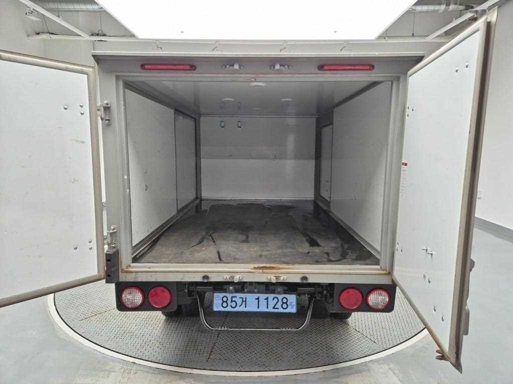 기아 봉고3 1톤 저상탑 전기 15