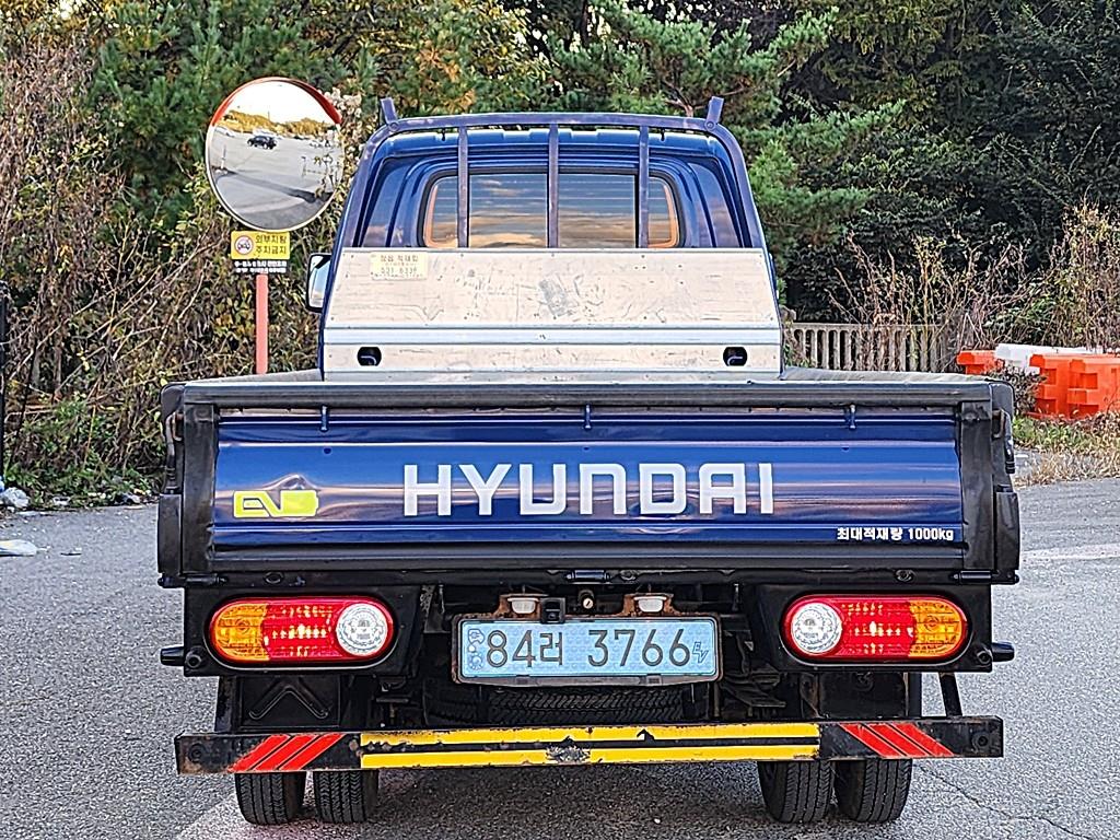 현대 포터2 1톤 카고 전기 4