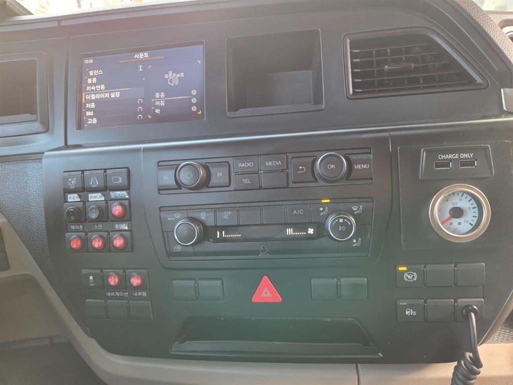 만 TGM 320 윙바디 12톤 오토 리타더 14