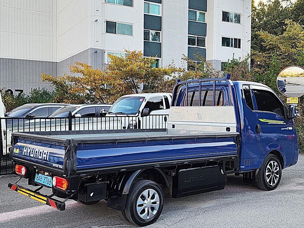 현대 포터2 1톤 카고 전기 3