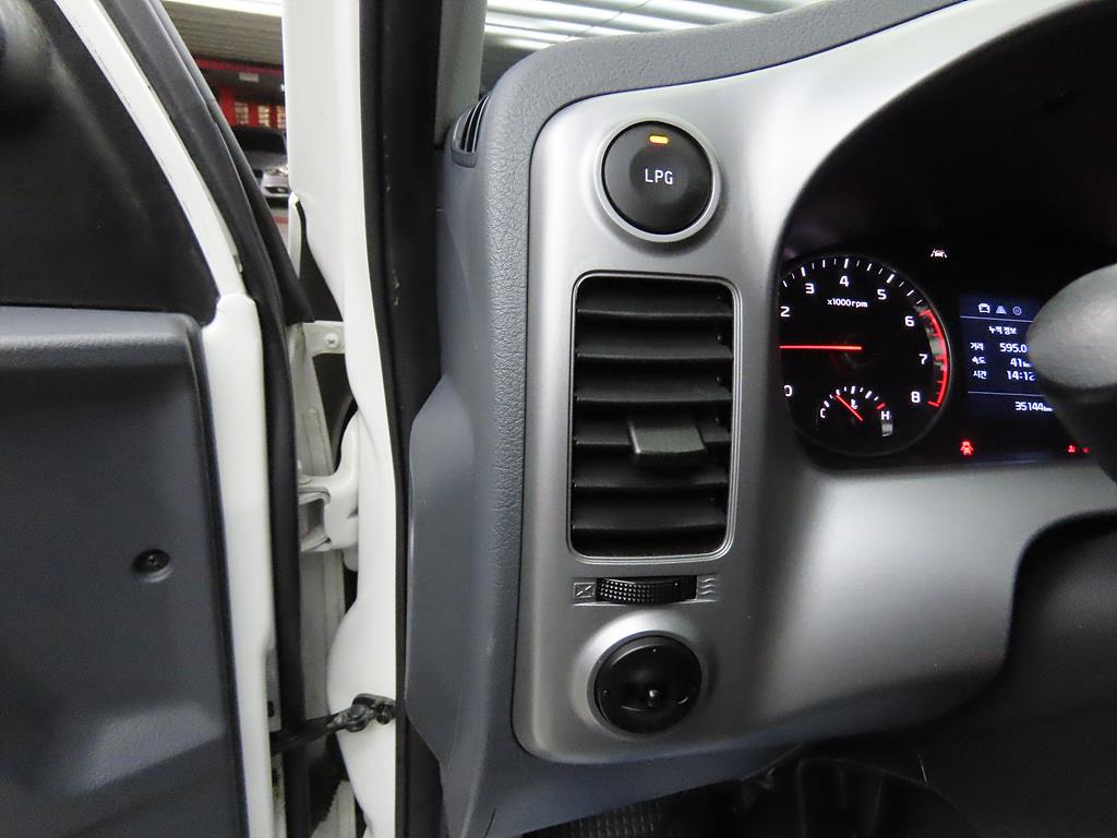 기아 봉고3 1톤 카고 LPG 15