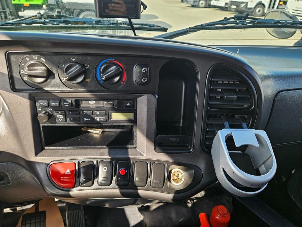 현대 마이티큐티 2.5톤 표준탑 11