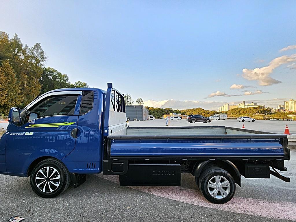 현대 포터2 1톤 카고 전기 5