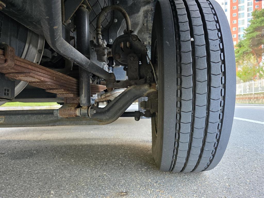 타타대우 더쎈 3.5톤 냉동탑 14