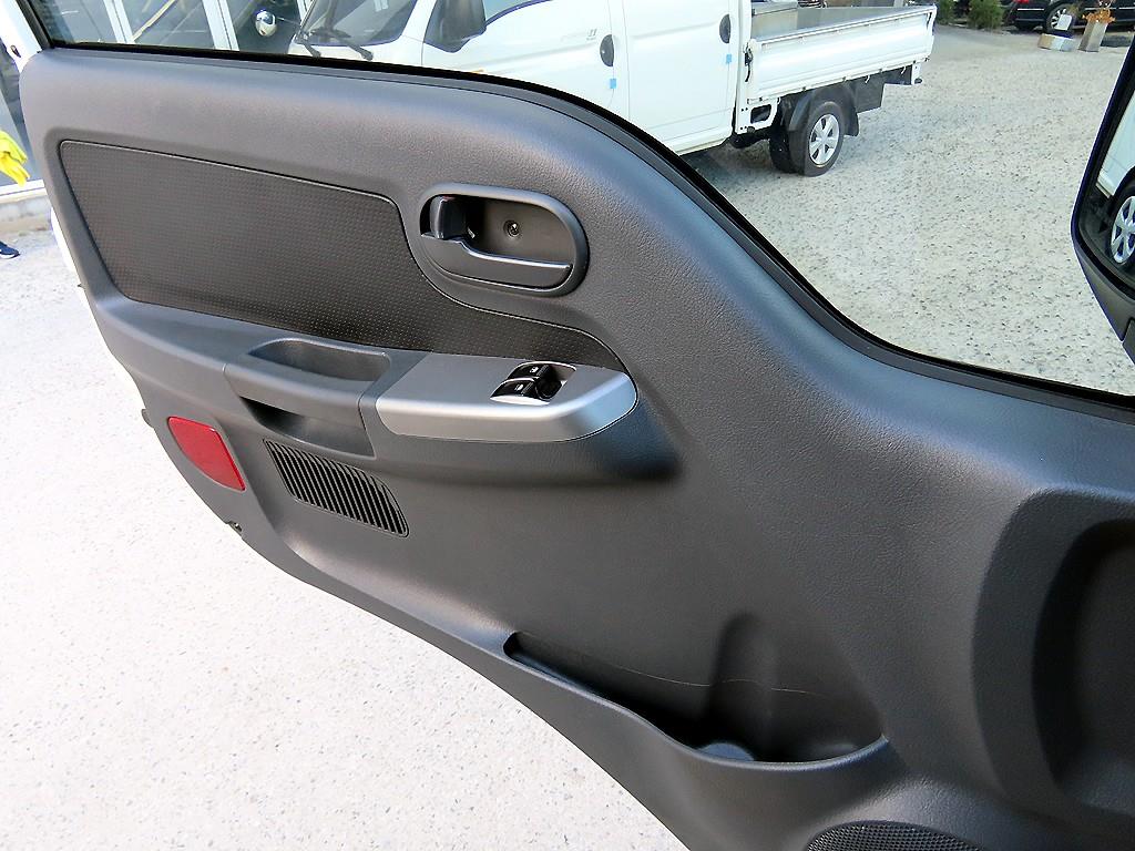 기아 봉고3 1톤 표준탑 LPG 11