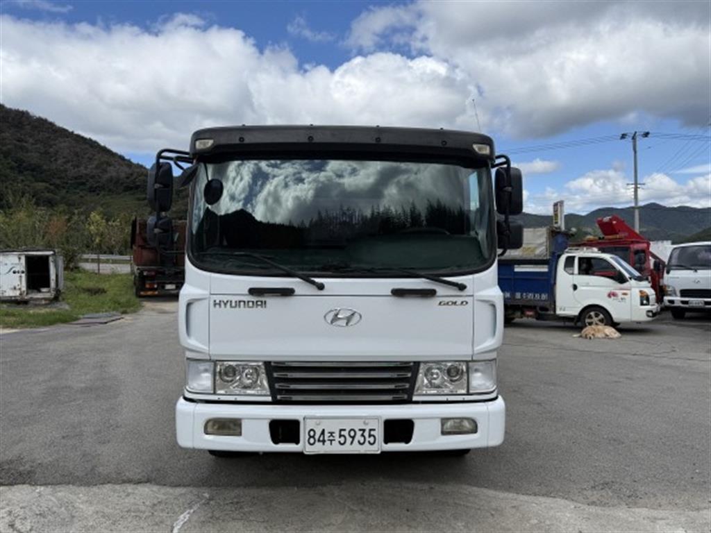 현대 메가트럭 화물덤프 5톤 2