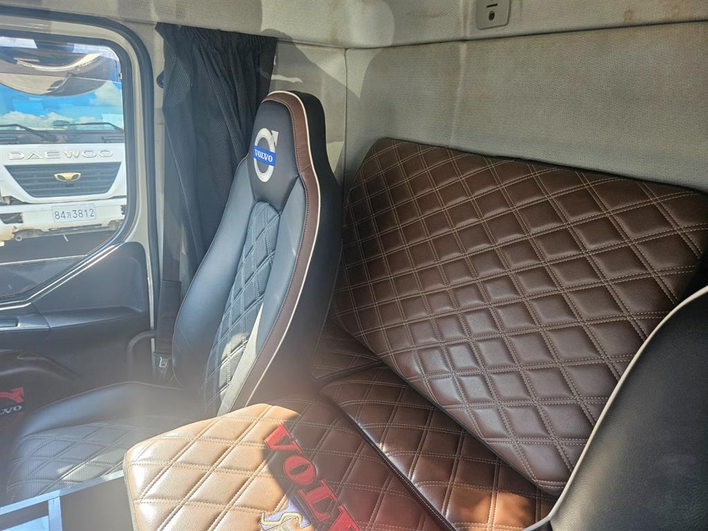 볼보 FL 카고 7.5톤 오토 16