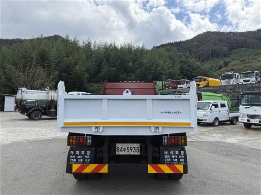 현대 메가트럭 화물덤프 5톤 7