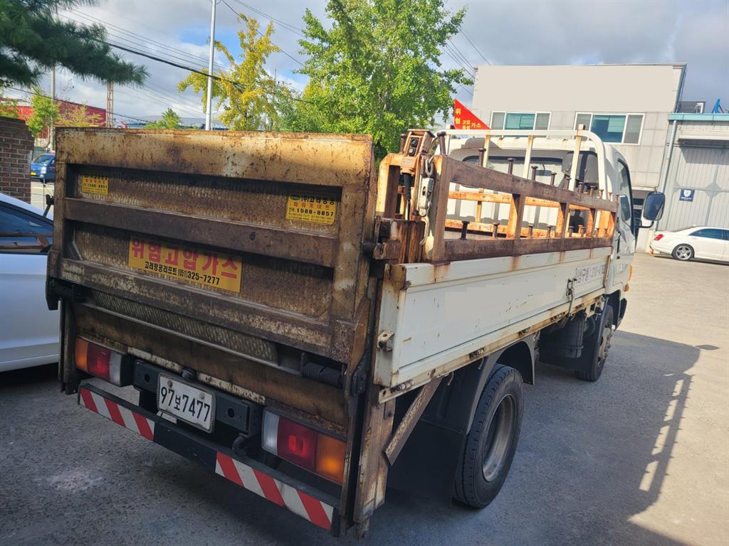 현대 이마이티 2.5톤 카고 단축 3