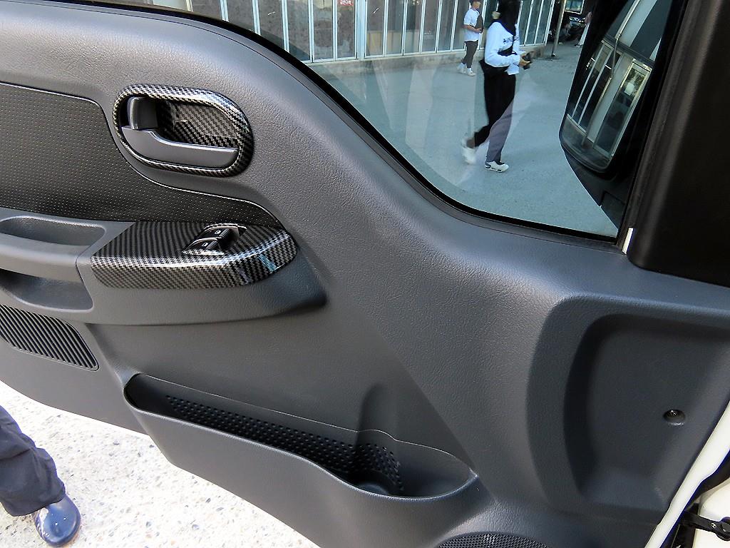 기아 봉고3 1톤 표준탑 LPG 11