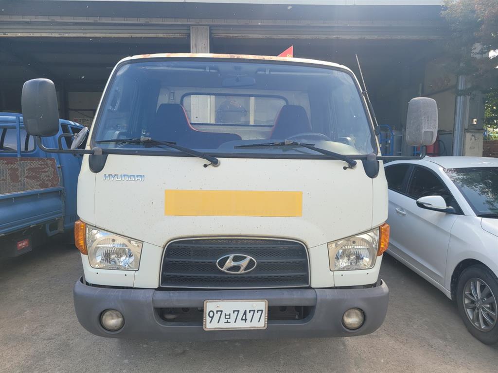 현대 이마이티 2.5톤 카고 단축 1