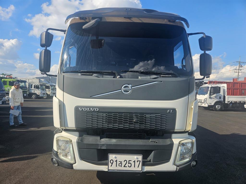 볼보 FL 카고 7.5톤 오토 1