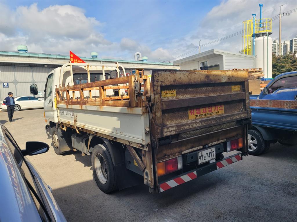 현대 이마이티 2.5톤 카고 단축 5