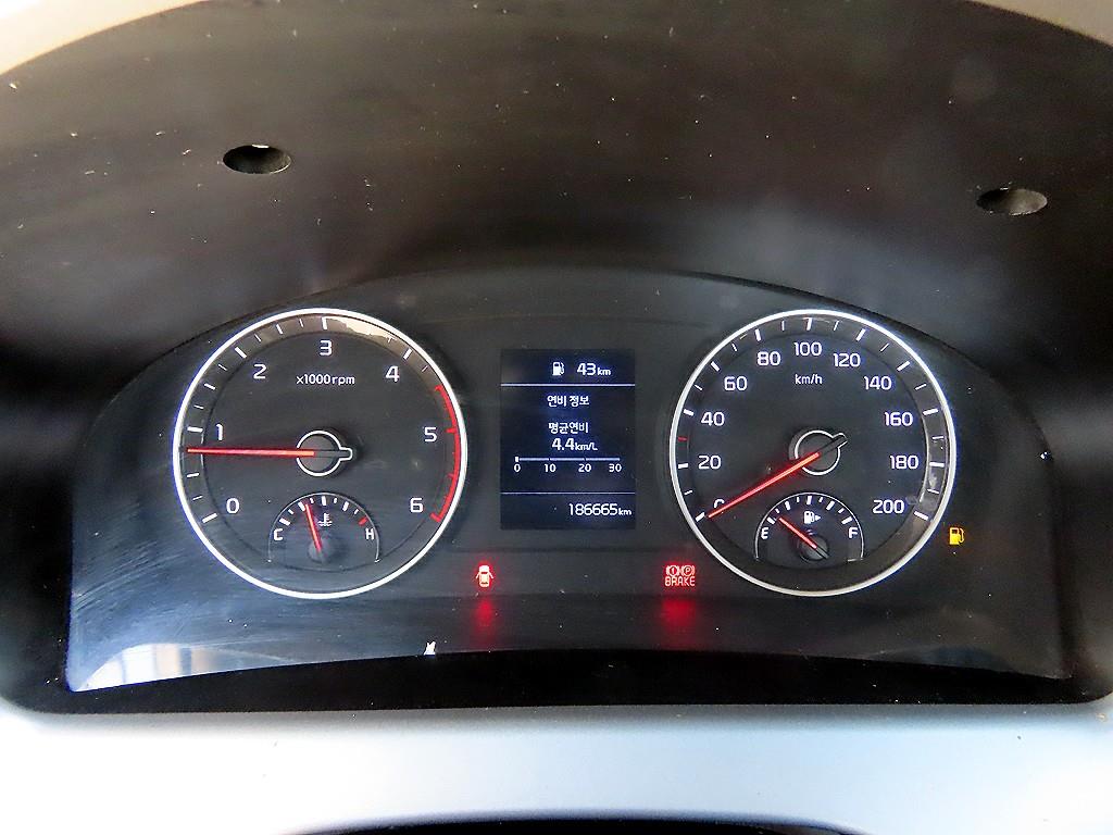 기아 봉고3 1.2톤 카고 8