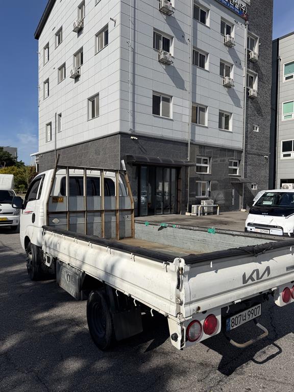 기아 봉고3 1.2톤 카고 6