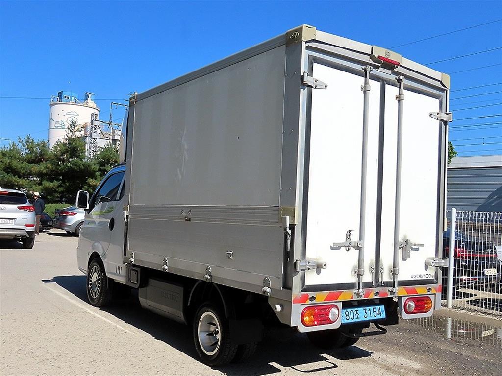 현대 포터2 1톤 윙바디 전기 2