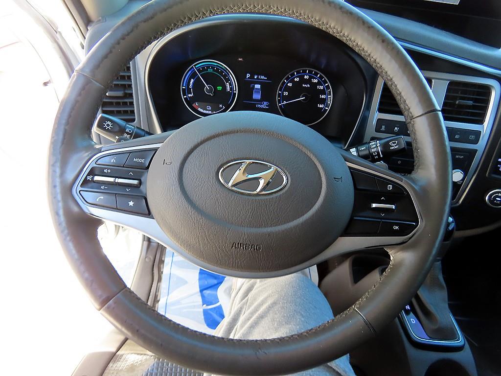 현대 포터2 1톤 윙바디 전기 8